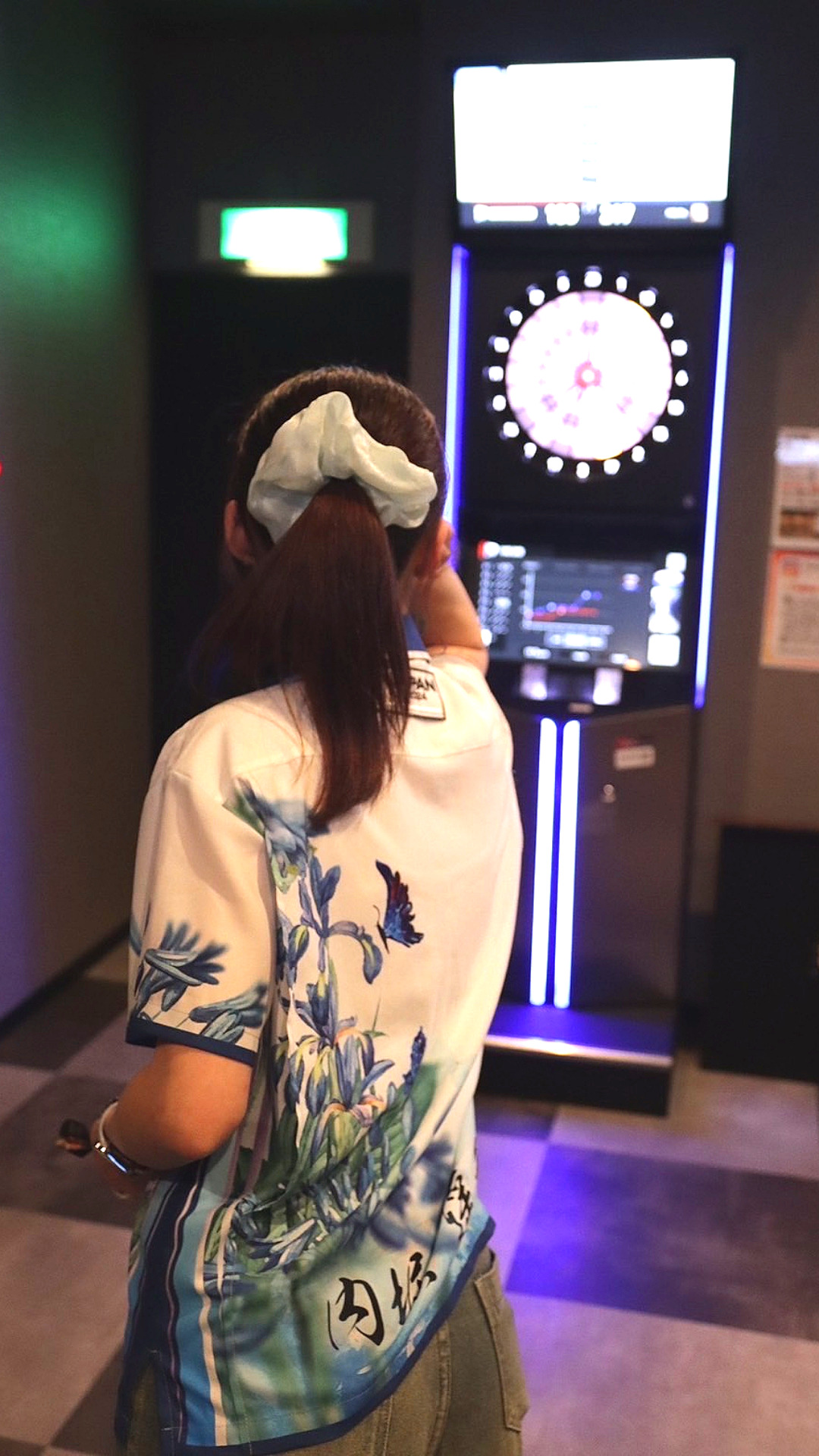 内堀遥香プロ｜東京都女子プロダーツイベントでのダーツプレイ風景
