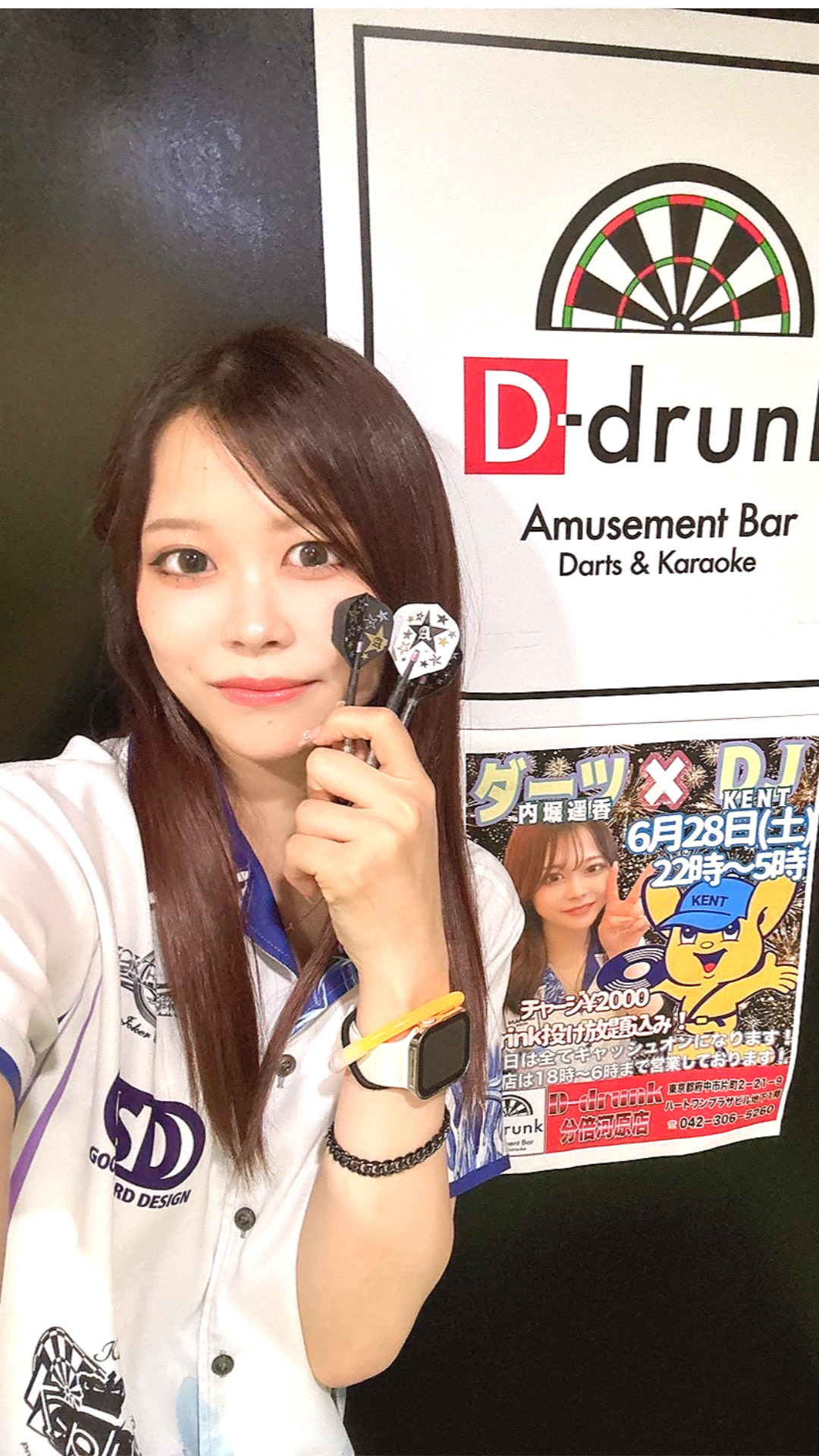 女子プロダーツプレイヤー内堀遥香｜イベント出演先店舗にて